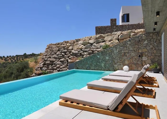 Leisure Gates 1 Villa